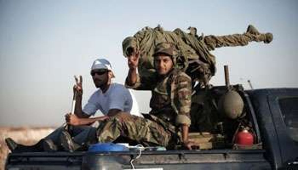 Des rebelles libyens à Ajdabiya, le 4 juillet 2011. © AFP