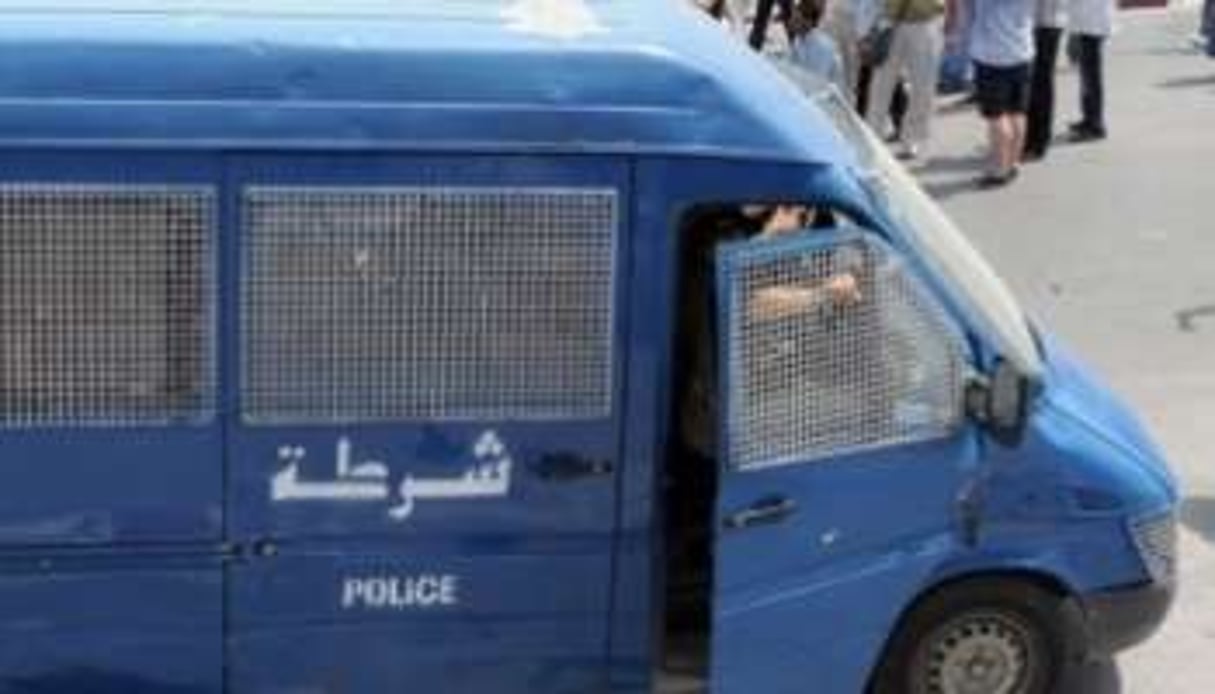 Un camion de police tunisien à Tunis, le 15 juillet 2011. © AFP