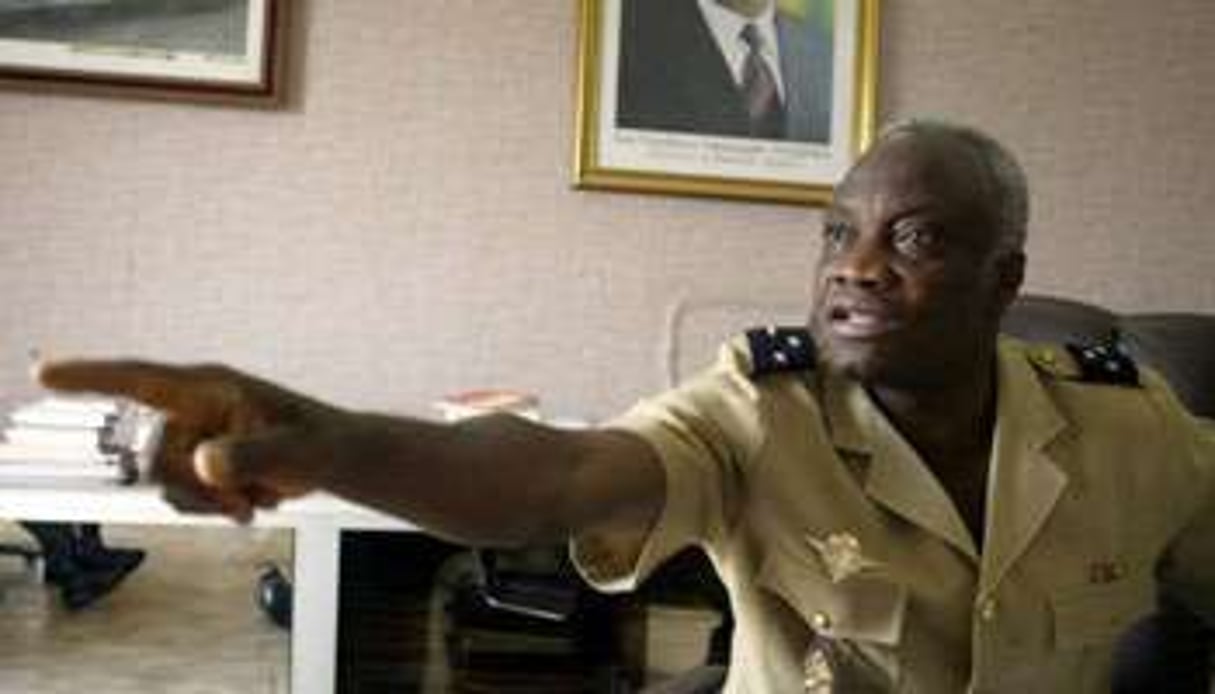 Le général et ministre de la Défense togolais Assani Tidjani, le 9 février 2005 à Lomé. © AFP