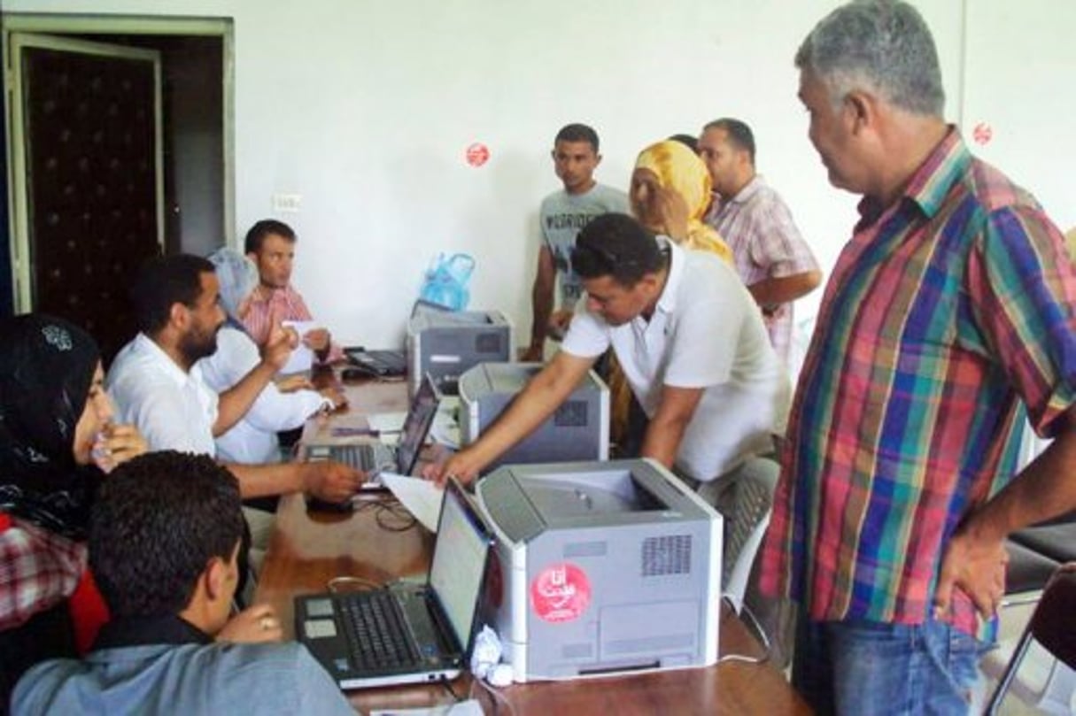 Tunisie: un million d’électeurs enregistrés, reste à en inscrire 6 millions © AFP