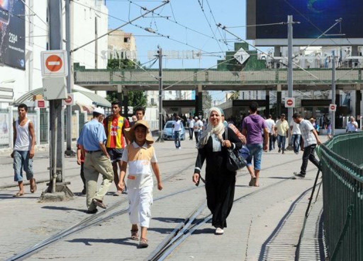 Tunisie: grève des transports dans la capitale, manifestation d’usagers © AFP