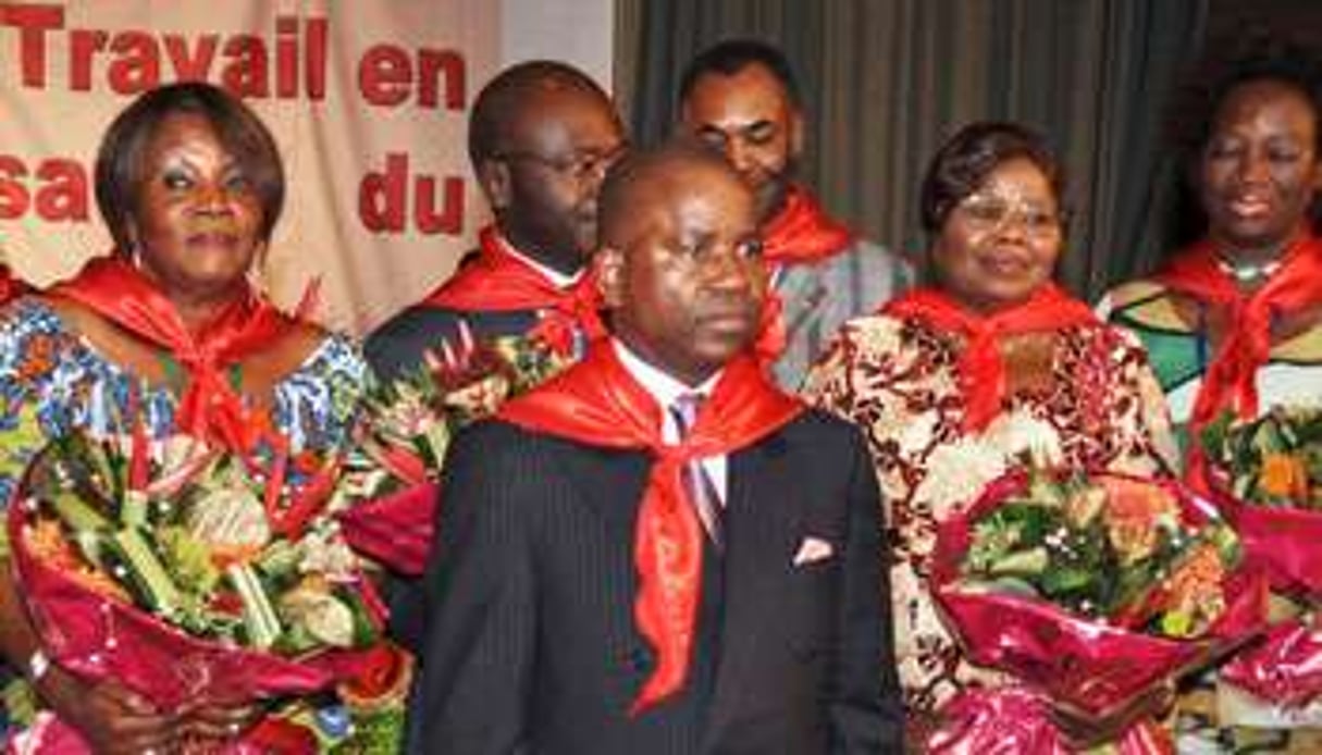 Ce député de 57 ans succède à Ambroise Édouard Noumazalaye. © DR
