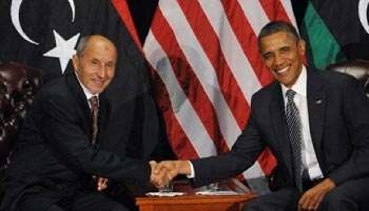 Le chef du CNT Moustapha Abdeljalil et Barack Obama à l’ONU, à New York, le 20 septembre 2011. © AFP