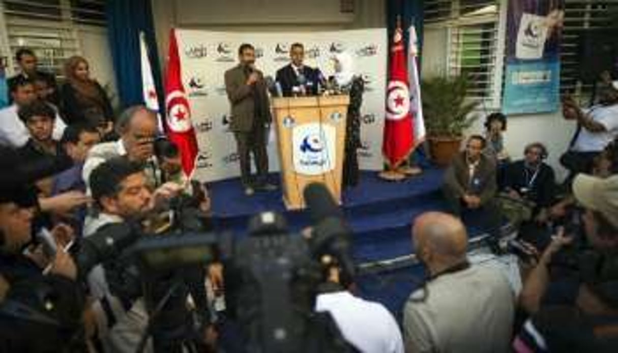 Des dirigeants d’Ennahdha, le 24 octobre à Tunis. © Lionel Bonaventure/AFP