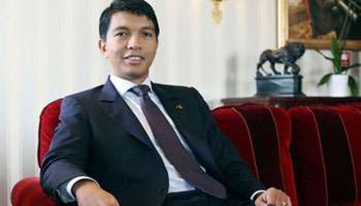 Andry Rajoelina a choisi Omer Beriziky pour diriger le gouvernement de transition de Madagascar. © AFP