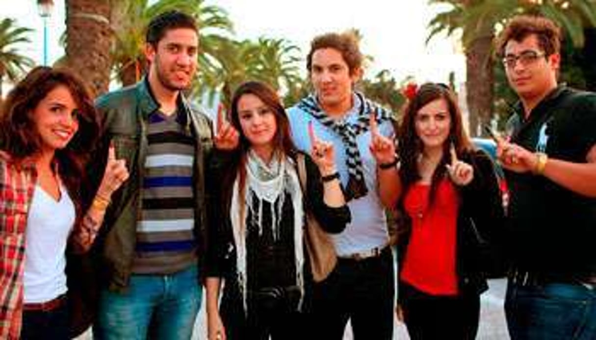 La jeunesse tunisienne pourrait résumer son enthousiasme par la formule : © AFP