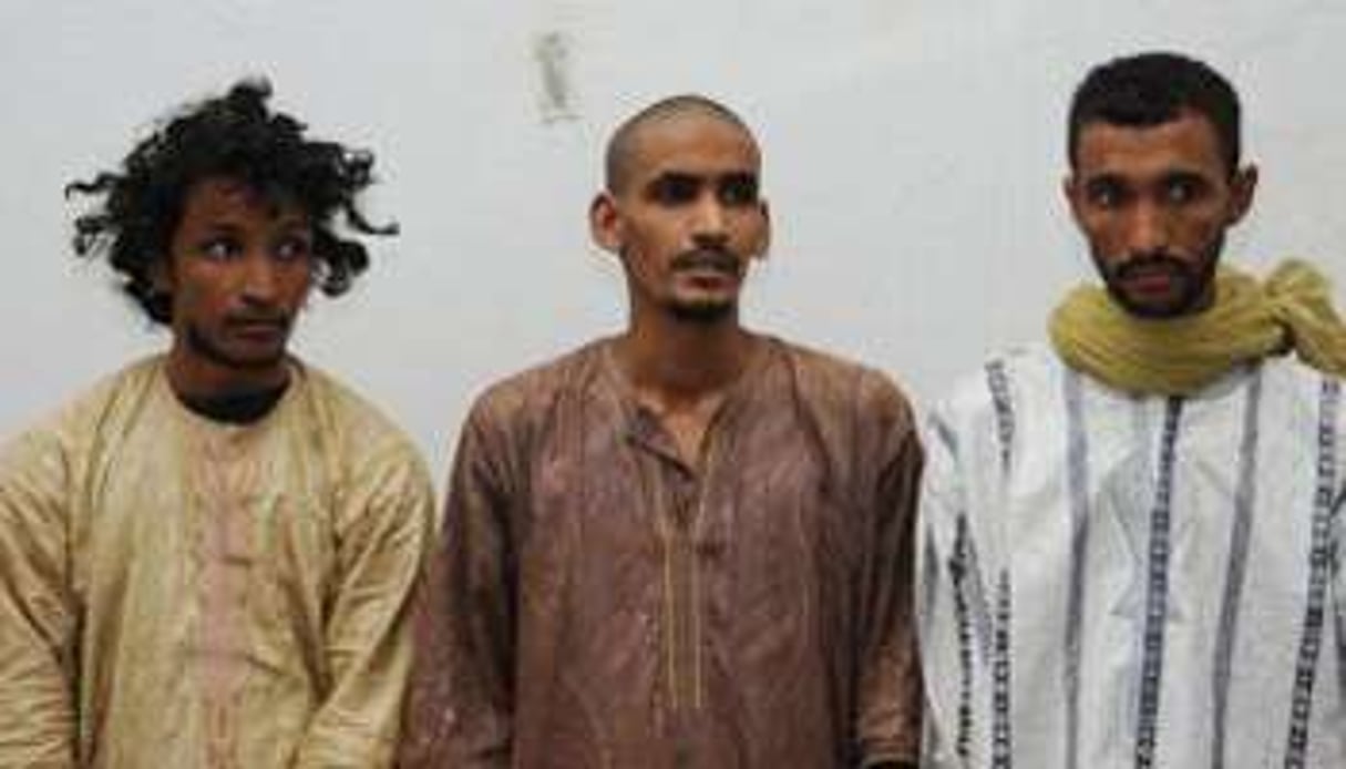 Hamad Ali Ag Wadossène, Hassani Ould Abdallahi et Heiba Ag Acherif, auteurs présumés du rapt. © AFP