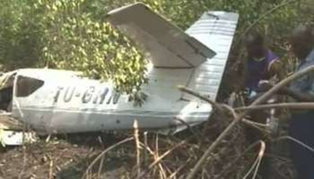 Carcasse de l’avion de Nady Rayess. © Capture d’écran youtube de RTI