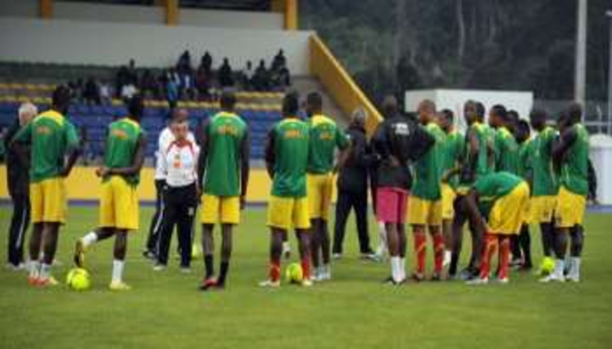 La sélection nationale du Mali à l’entraînement le 21 janvier 2012 à Bongoville. © AFP