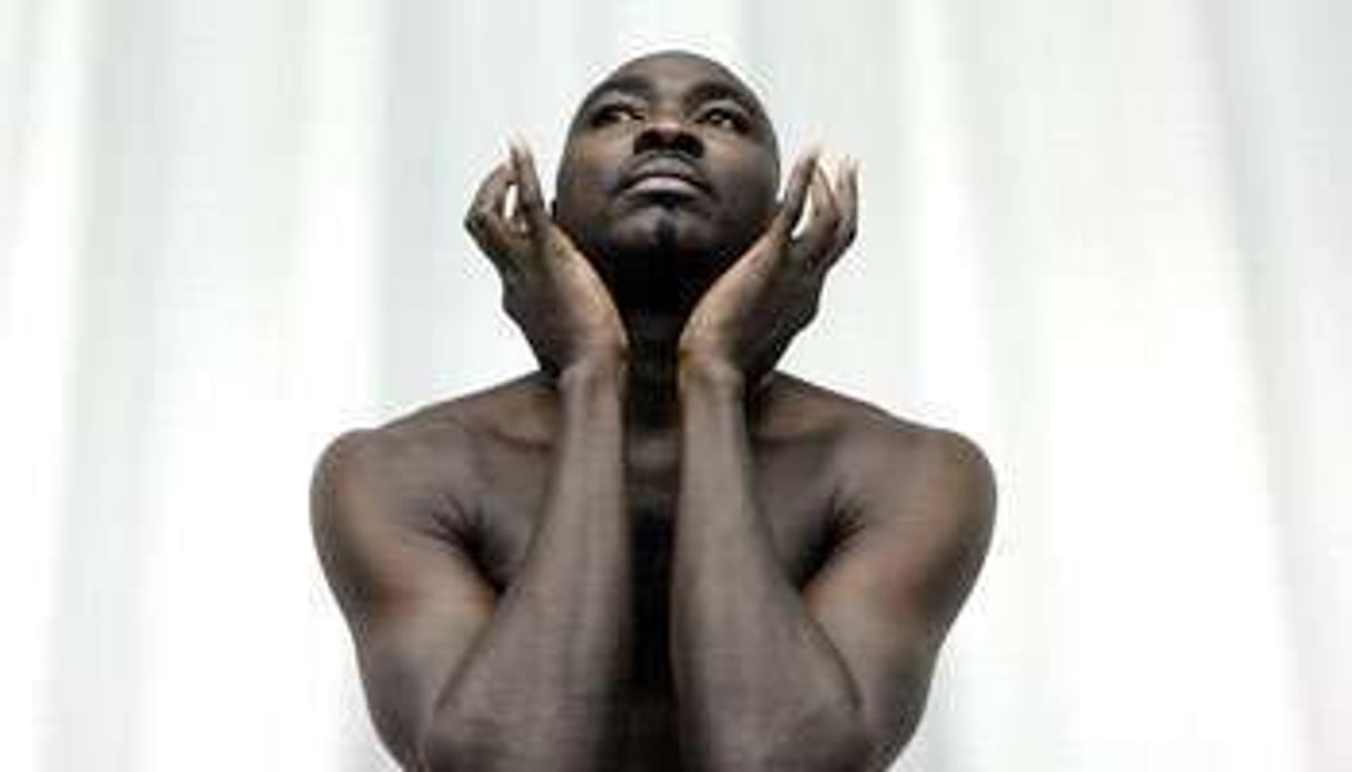 Taïgue Ahmed, chorégraphe tchadien, danse pour éduquer. © Vincent Fournier/J.A