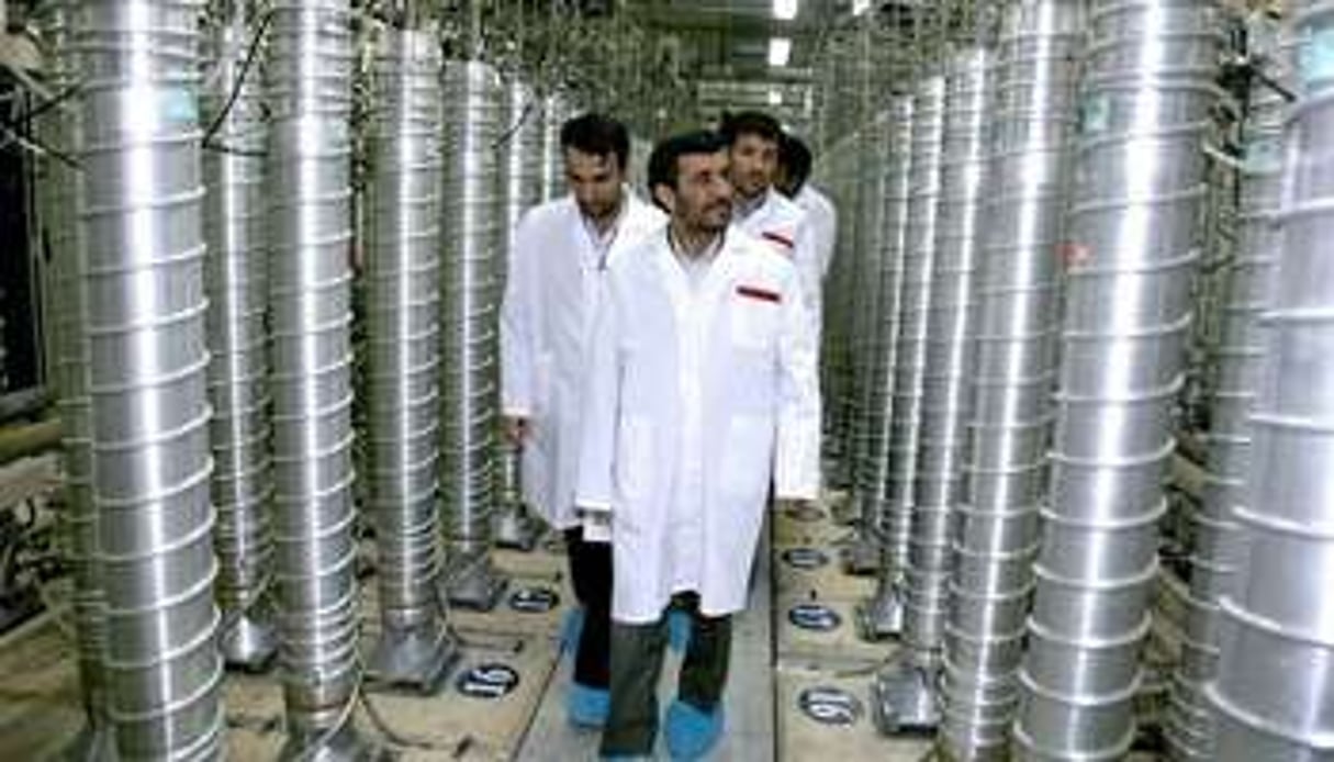 Ahmadinejad visite le site de Natanz en Iran. © AFP