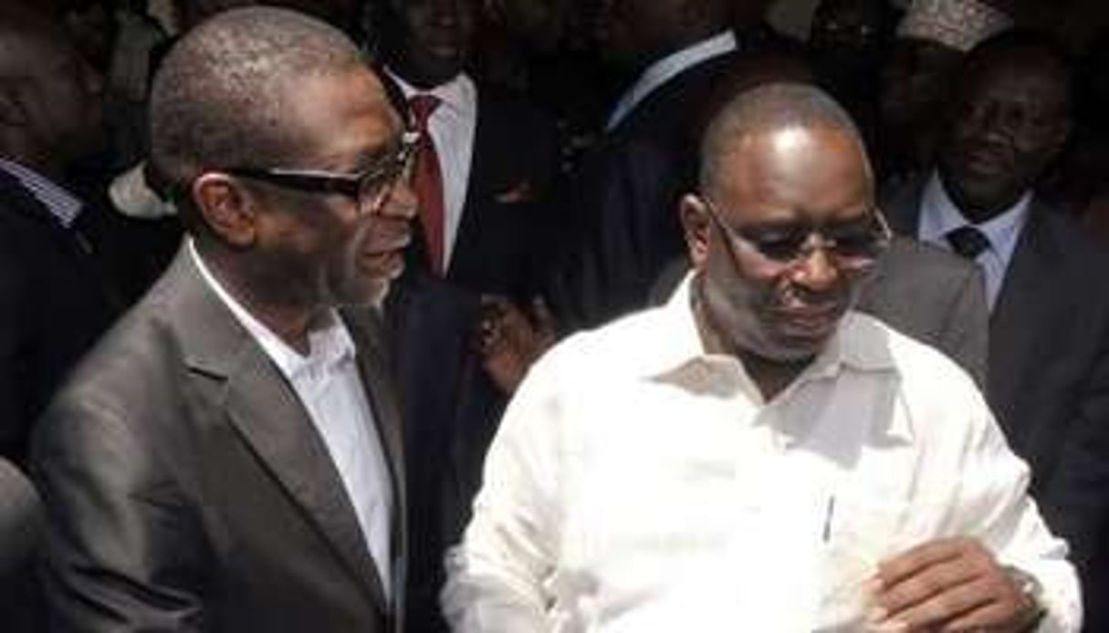 Youssou Ndour a apporté son soutien à Macky Sall jeudi 1er mars. © AFP