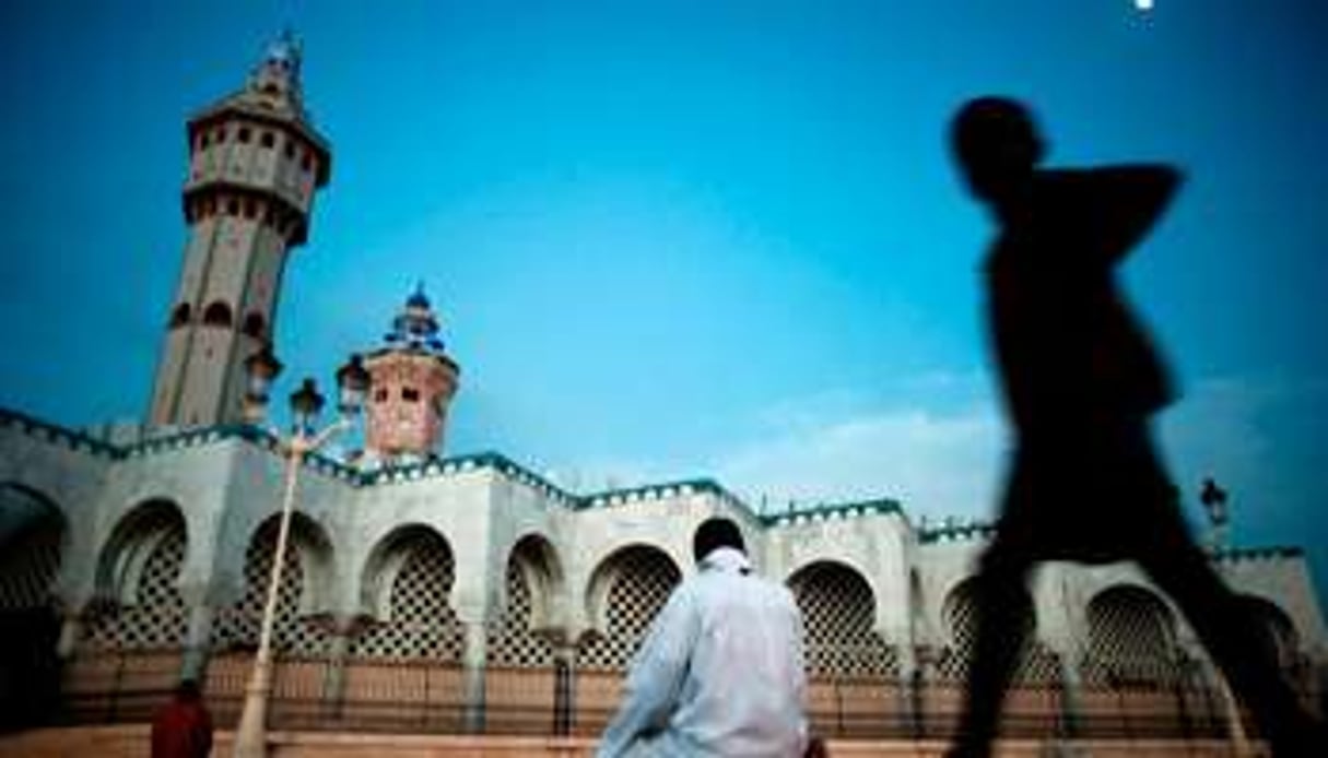 La grande mosquée de Touba, la ville sainte des Mourides. © Émilie Régnier pour J.A.