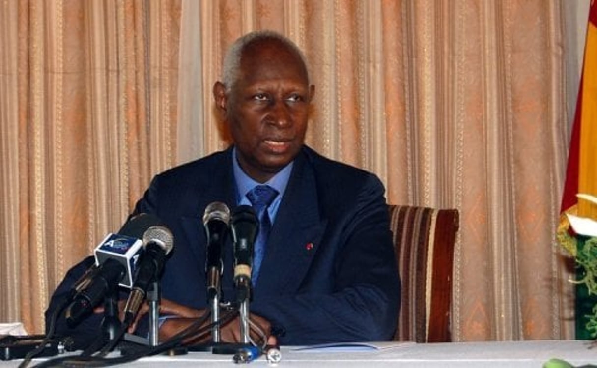 Le Sénégal, « exemple pour tout le continent africain », selon Abdou Diouf © AFP