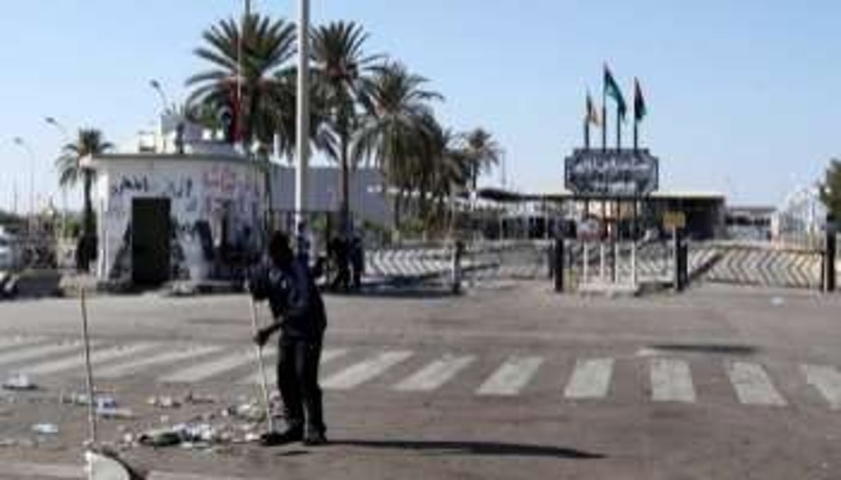 À Ras Jdir, un poste frontière entre la Libye et la Tunisie, le 3 décembre 2011. © Mahmud Turkia/AFP/Archives