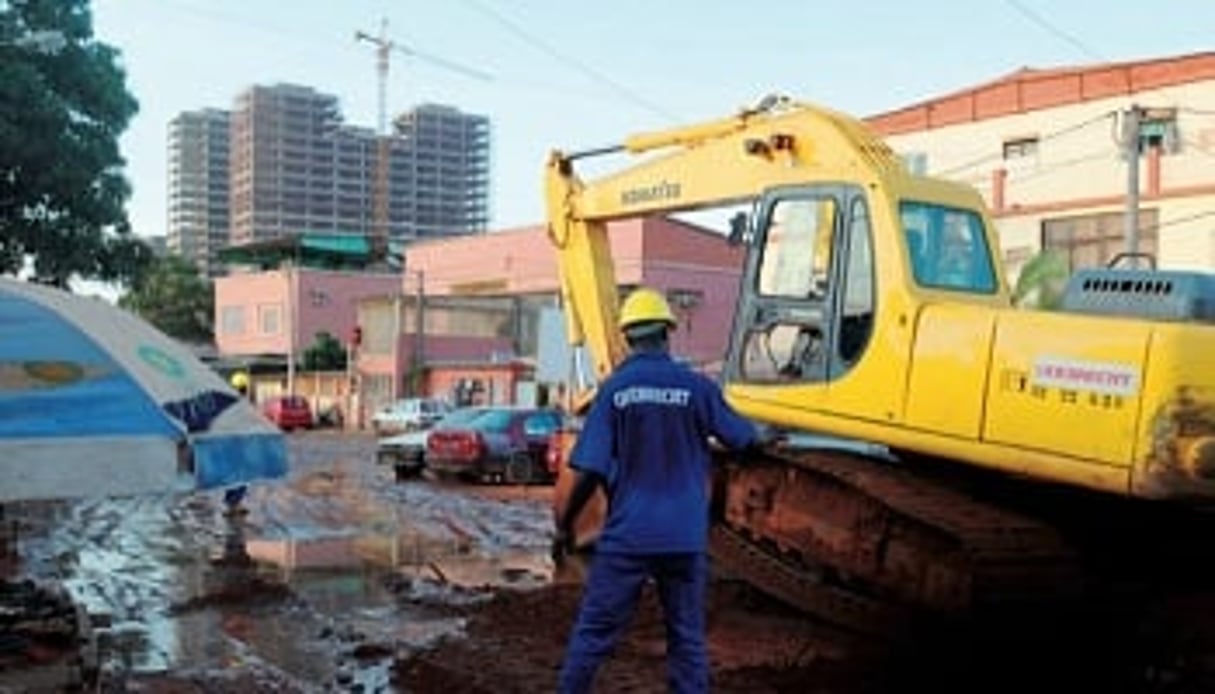 Présent en Angola depuis 1984, Odebrecht y compte aujourd’hui quelque 16000 employés. © Issouf Sanogo/AFP