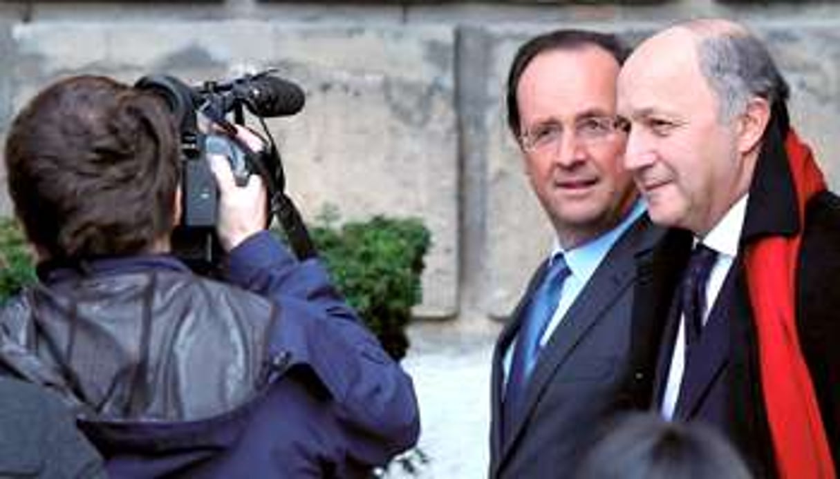 François Hollande et Laurent Fabius, à Rouen, au mois de février. © Chesnot/Sipa