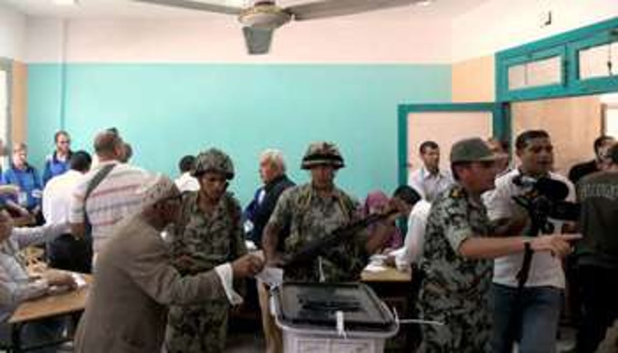 Un bureau de vote de Zagazig, à 90 km au nord du Caire, le 16 juin 2012. © AFP