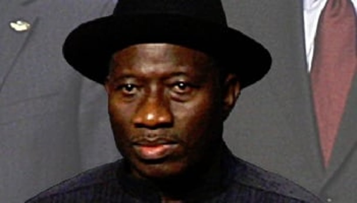 Les accusations de corruption portées contre NNPC commencent à devenir un handicap politique pour Goodluck Jonathan. © DR