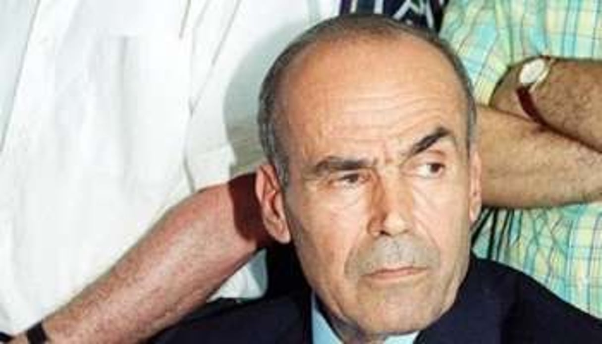 Photo prise en octobre 2001 du Bechir Essid, alors Bâtonnier de l’ordre des avocats tunisiens. © AFP