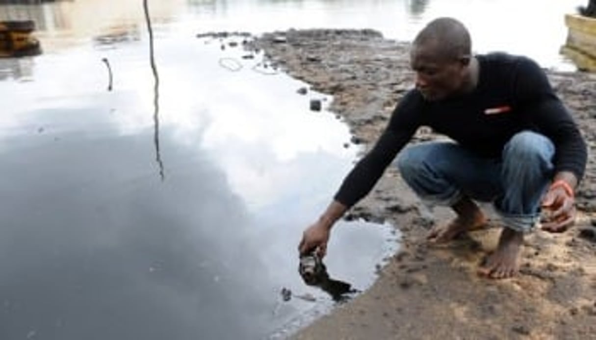 Des milliers de déversements d’hydrocarbures ont eu lieu dans la région du delta du Niger depuis que les compagnies pétrolières y ont débuté leurs activités, à la fin des années 1950. © AFP
