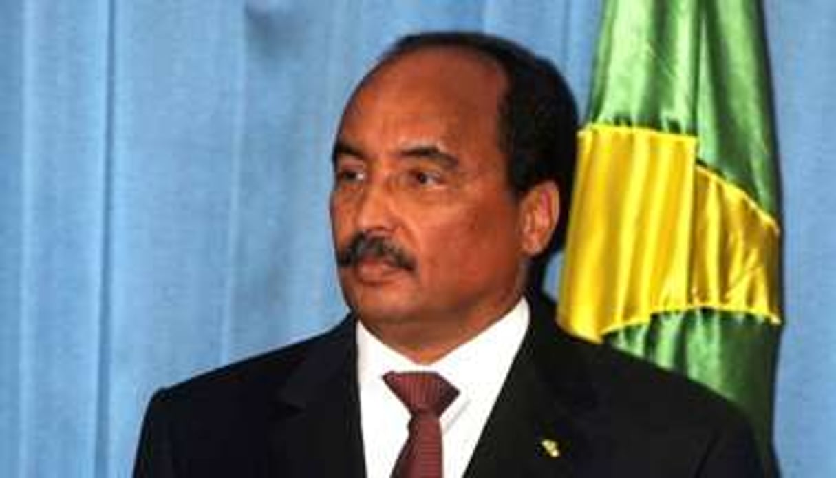 Le président mauritanien Mohamed Ould Abdel Aziz, le 21 décembre 2011 à Alger. © AFP
