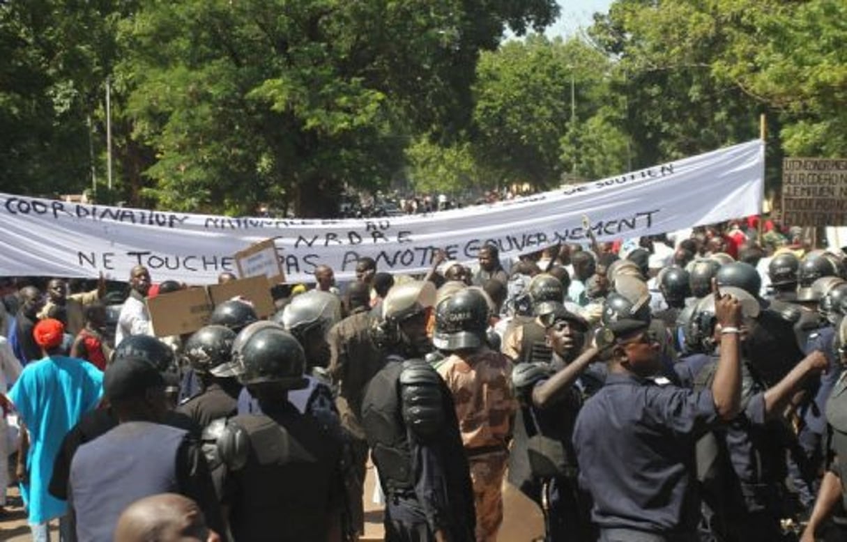 Mali: la police disperse une manifestation contre le président Traoré à Bamako © AFP