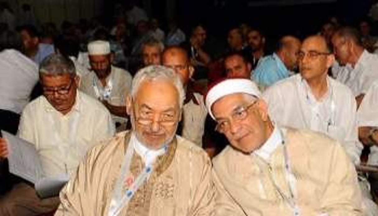 Rached Ghannouchi et Abdelfattah Mourou, au congrès d’Ennahdha, le 15 juillet 2012 à Tunis. © Fethi Belaid/AFP/ARchives