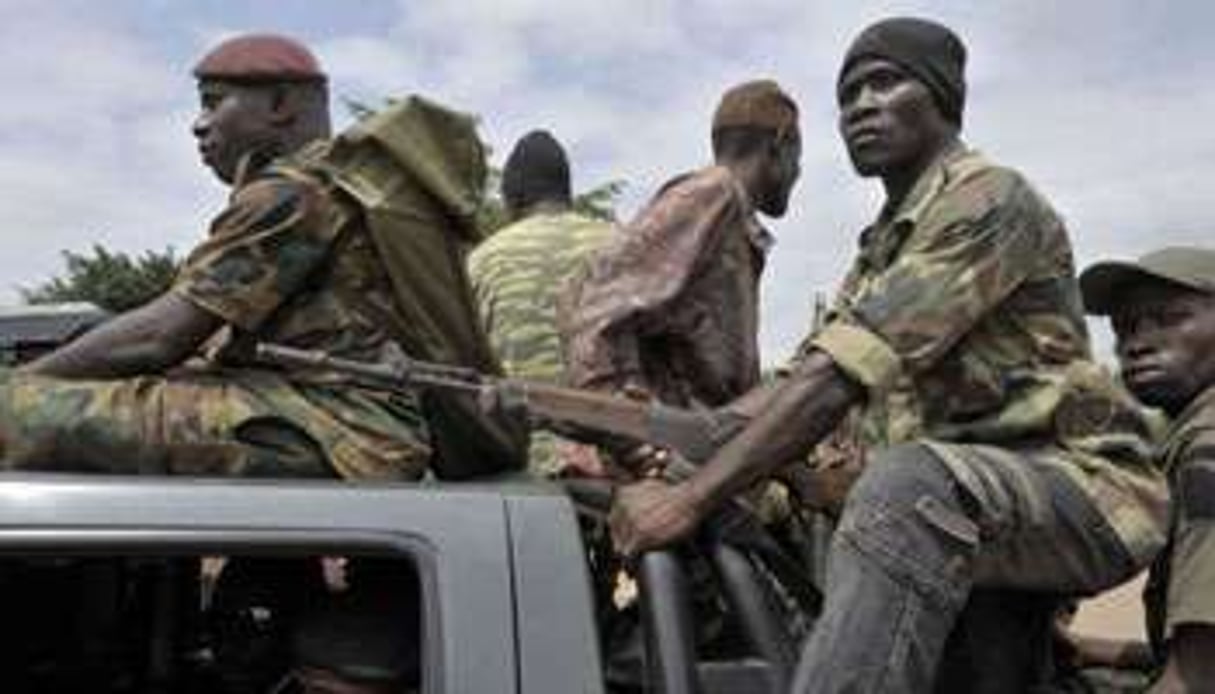 Des soldats ivoiriens à Bingerville le 6 août. © AFP