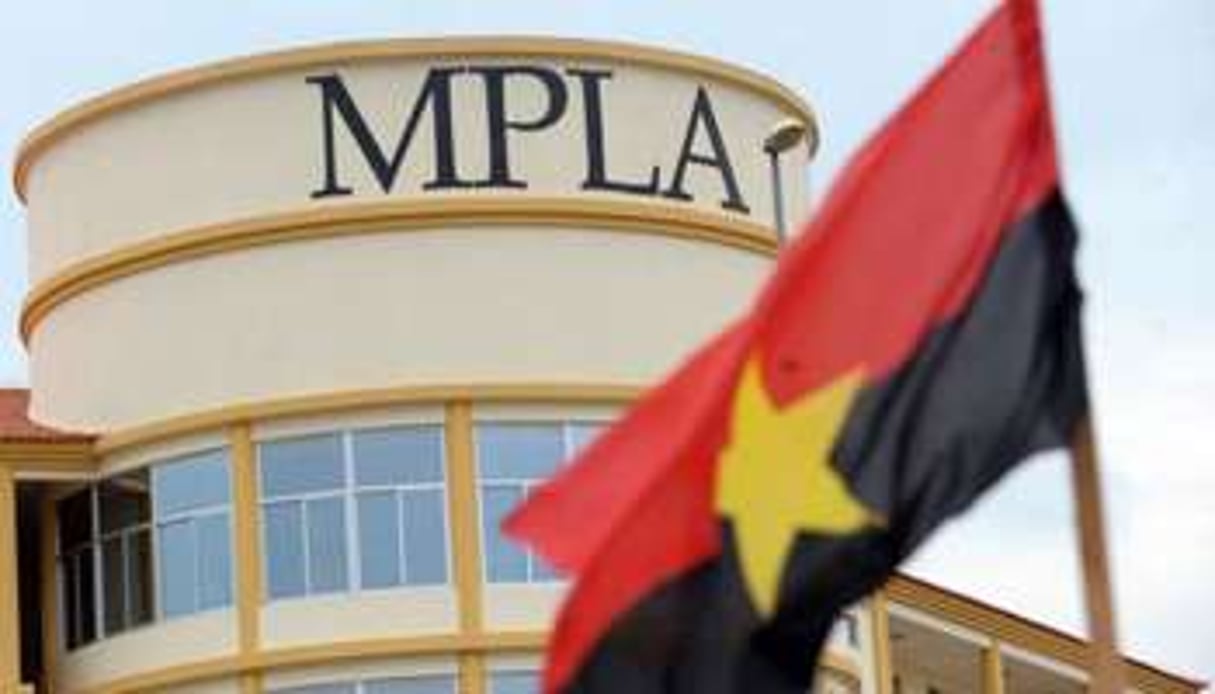 Le siège du Mouvement populaire pour la libération de l’Angola (MPLA) à Cabinda. © AFP