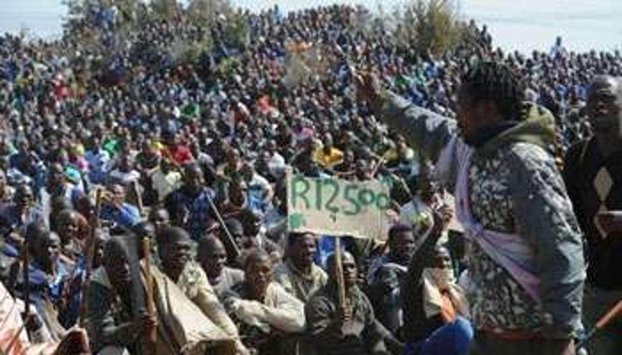 Les mineurs de Marikana ont bravé l’ultimatum lancé par Lonmin. © AFP