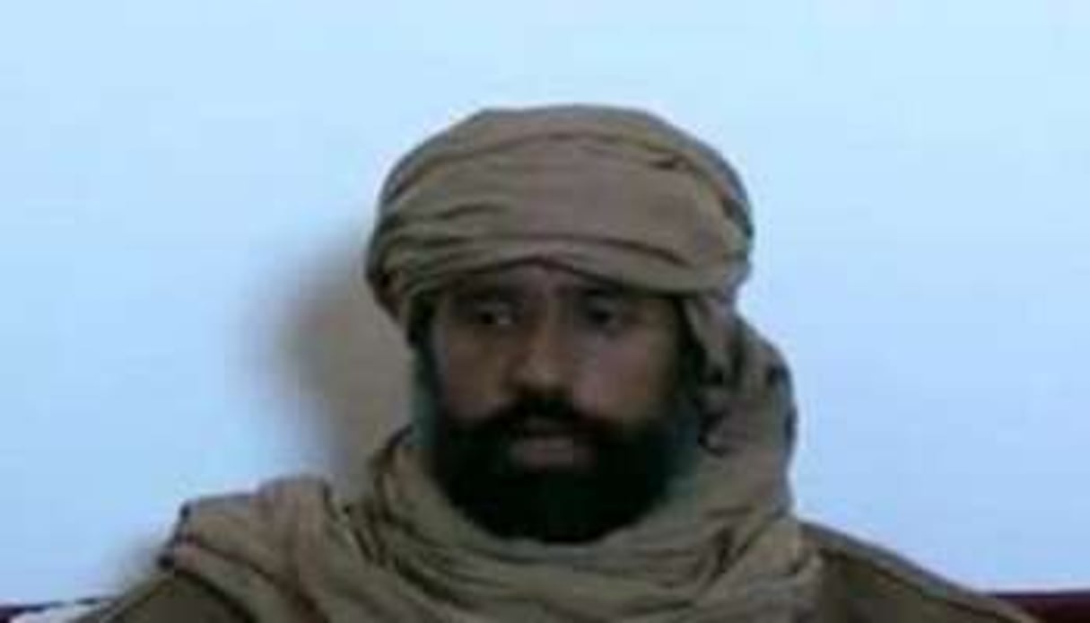 Image d’une vidéo diffusée le 20 novembre 2011 montrant Seif el-Islam après son arrestation. © Zintan Media Centre/AFP/Archives