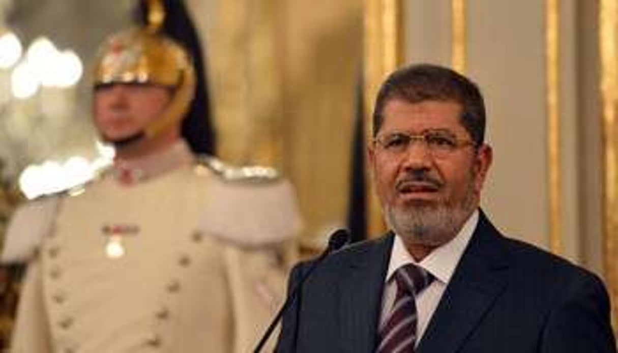 Le président égyptien Mohamed Morsi parle lors d’une conférence de presse, le 14 septembre 2012. © AFP