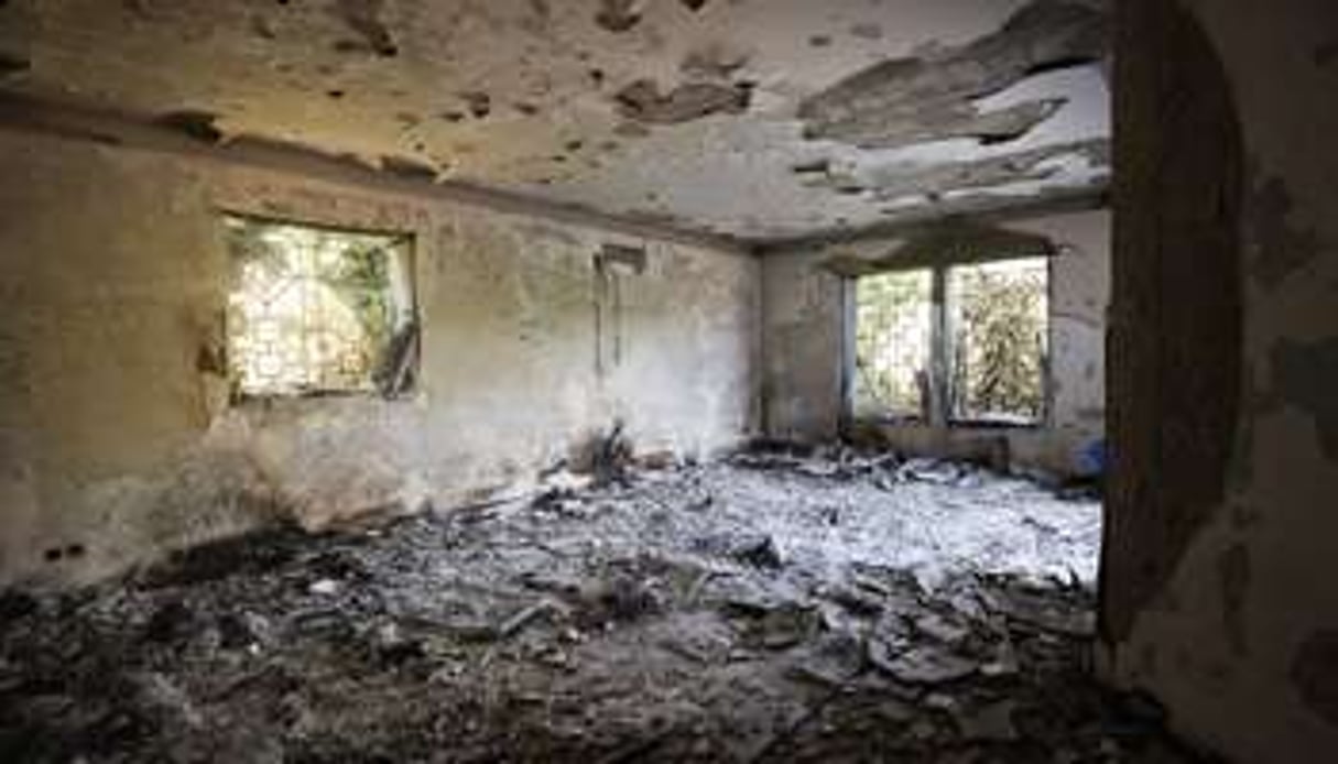 Ce qu’il reste du consulat américain, le 13 septembre, deux jours apès l’attaque. © AFP