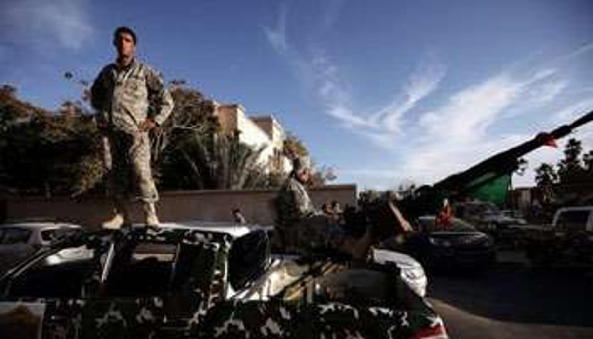 Des membres de la Force nationale mobile à Tripoli. © AFP