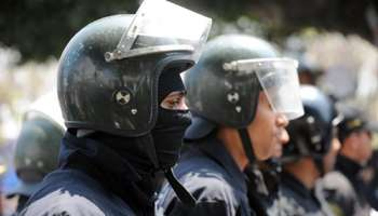Des policiers tunisiens. © AFP