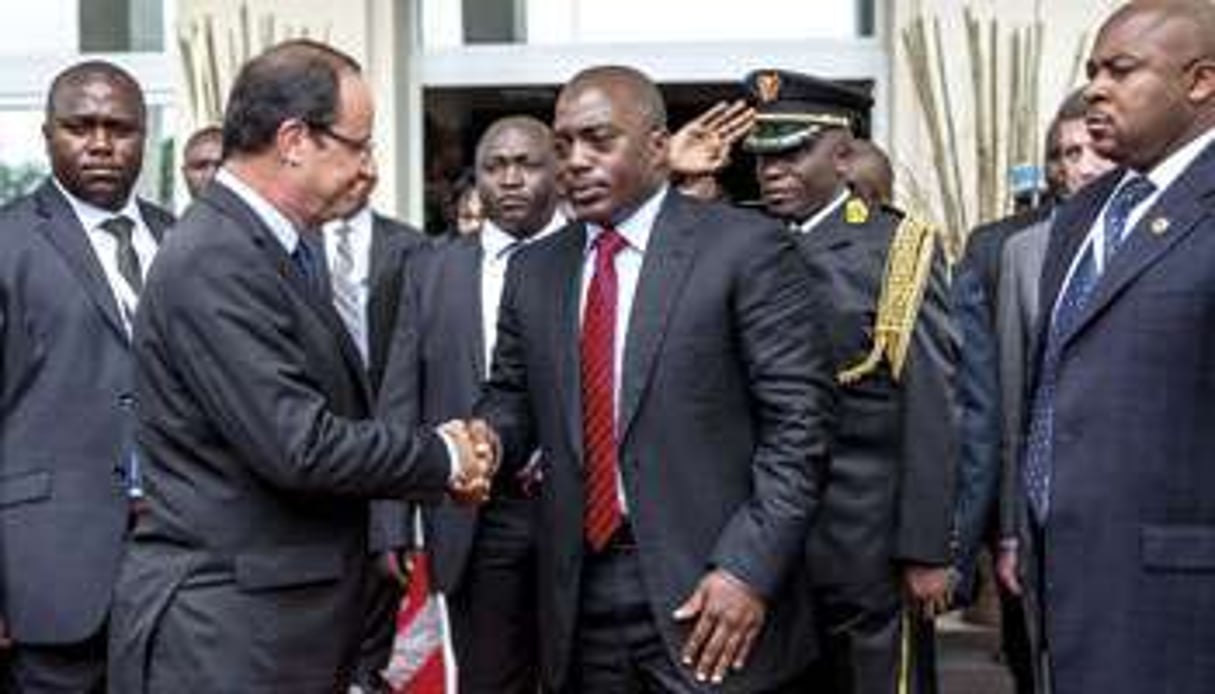 François Hollande et Joseph Kabila, le 13 octobre 2012. © Patrick Robert