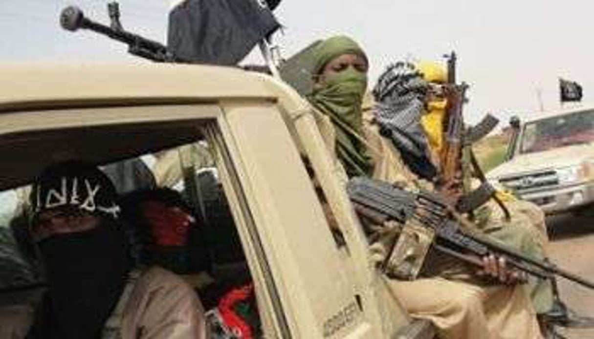 Des combattants du groupe islamiste Ansar Eddine à Kidal, dans le nord du Mali. © AFP