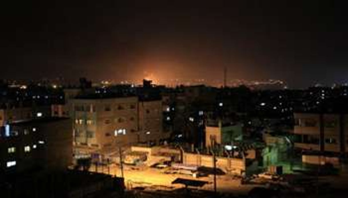 Explosion à Gaza après une frappe israélienne, le 20 novembre 2012. © AFP