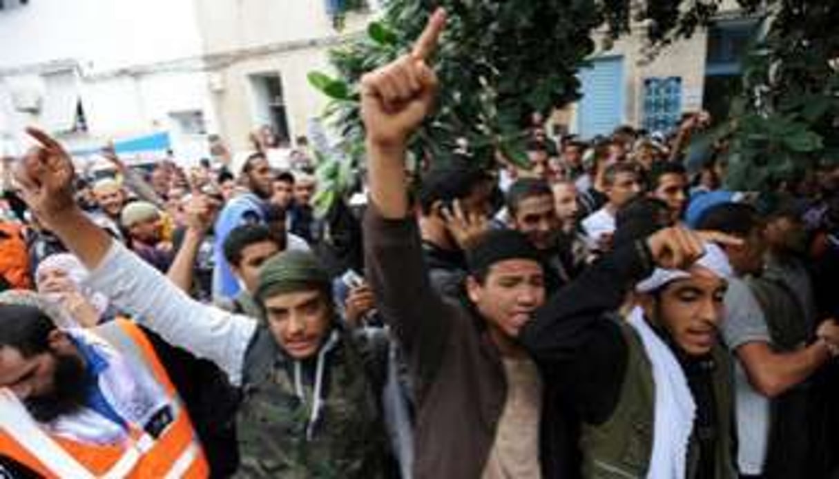 Des salafistes tunisiens manifestent le 6 novembre 2012 à Tunis. © Fethi Belaid/AFP