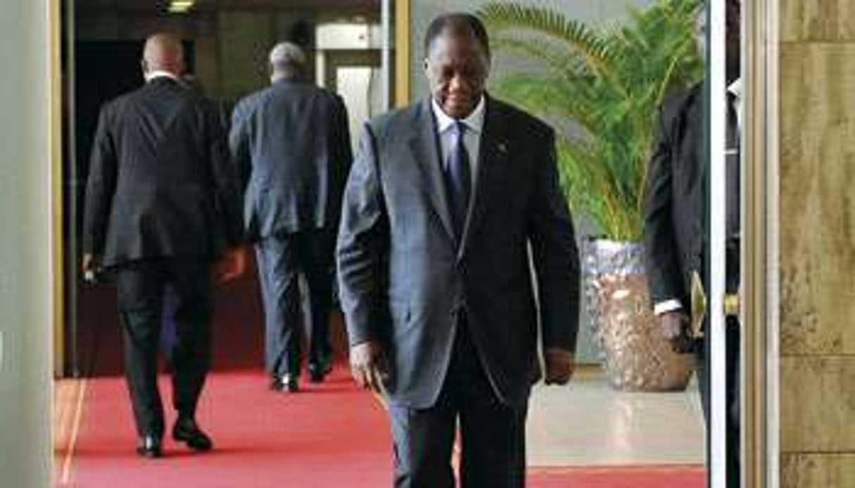 Le président Alassane Ouattara a dissous le gouvernement ivoirien mercredi 14 novembre. © Sia Kambou/AFP