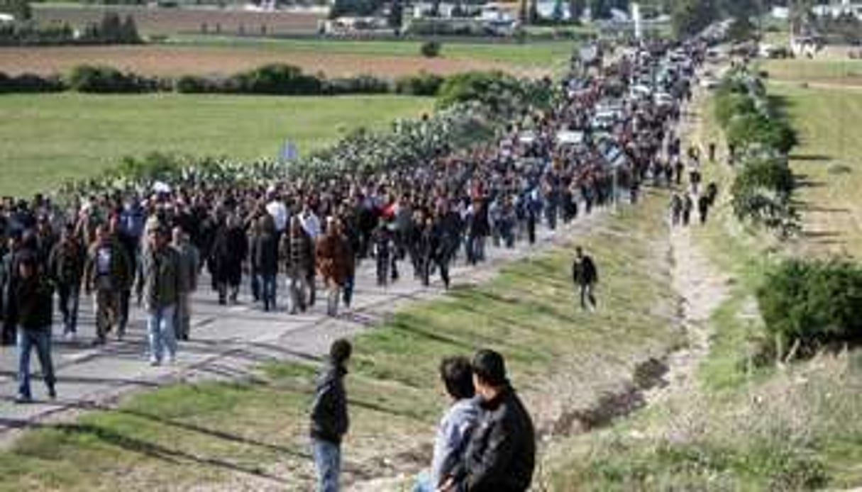 Une marche de protestation le 30 novembre 2012 à Siliana. © AFP