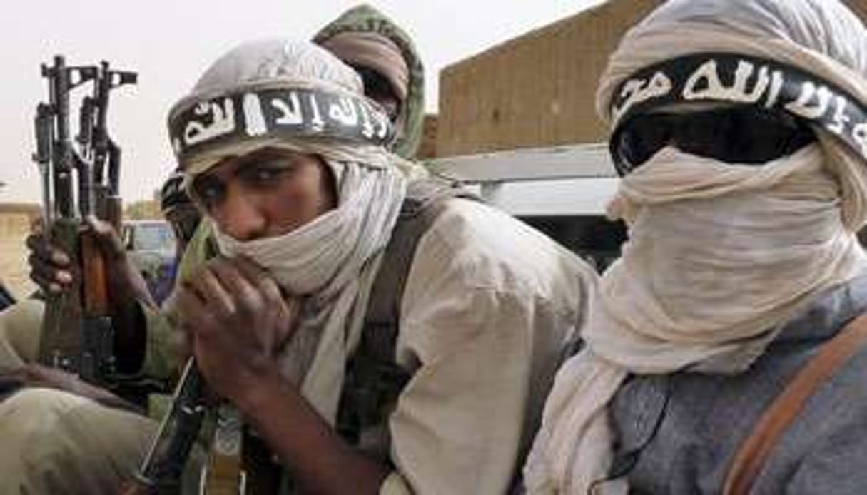 Des hommes armées du groupe Ansar Eddine. © AFP
