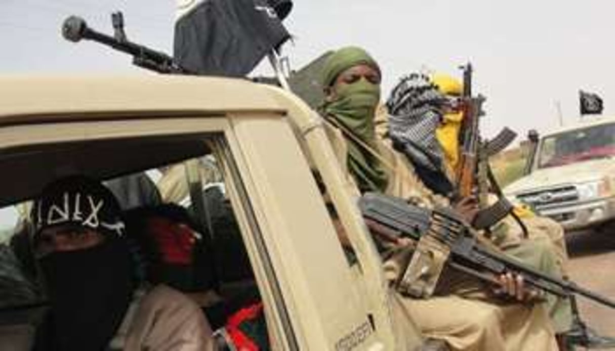 Des islamistes dans le nord du Mali, en août 2012 © AFP