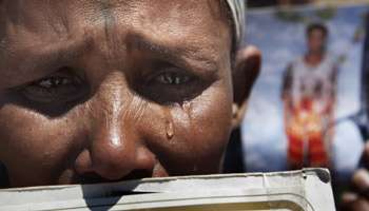 Une Israélienne de la communauté éthiopienne manifeste pour le regroupement familial, en 2010. © Menahem Kahana/AFP