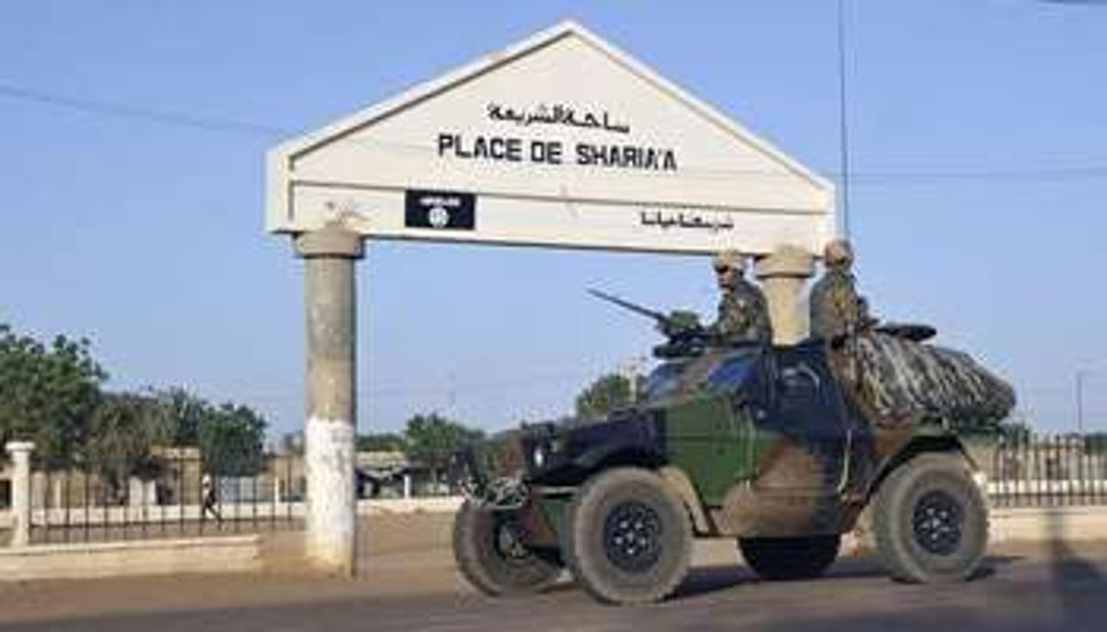 Des soldats français patrouillent à Gao, au Mali, le 4 février 2013. © Sia Kambou/AFP