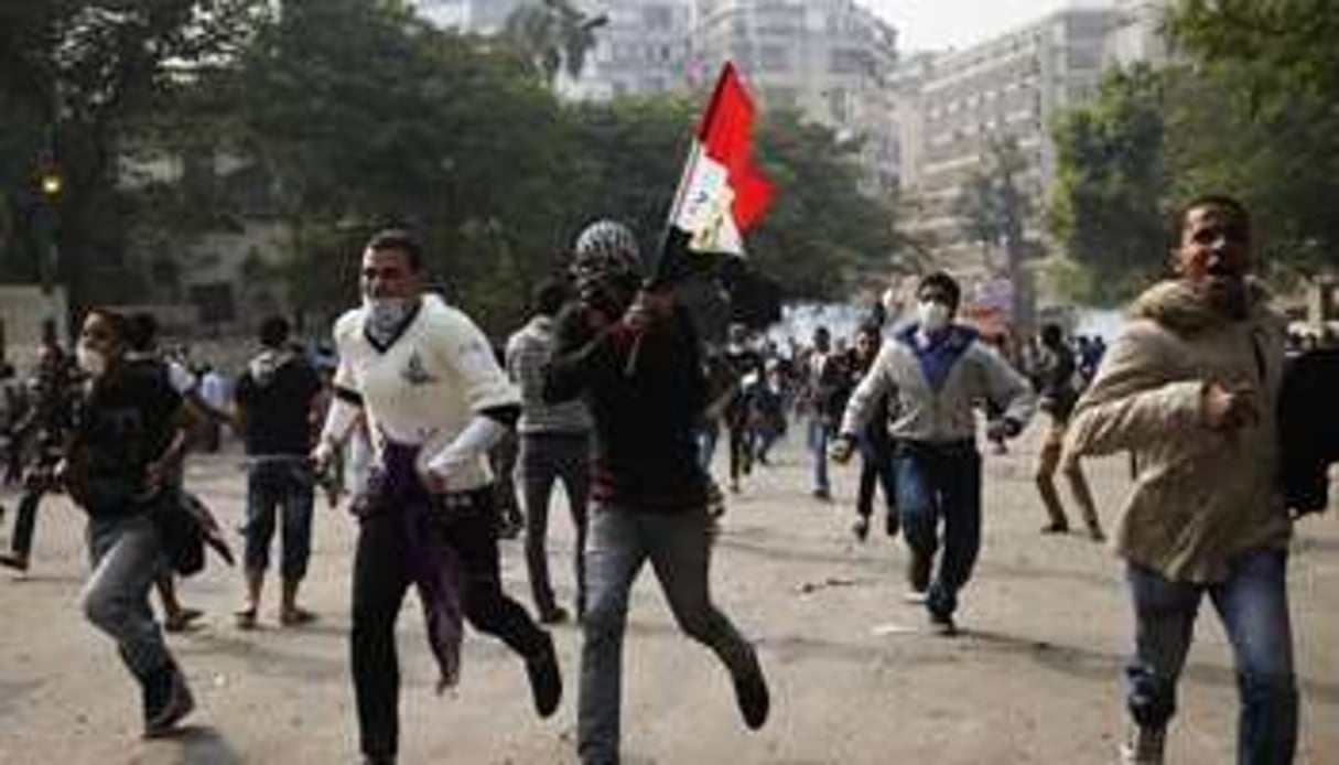 Des manifestants près de la place Tahrir au Caire. © AFP