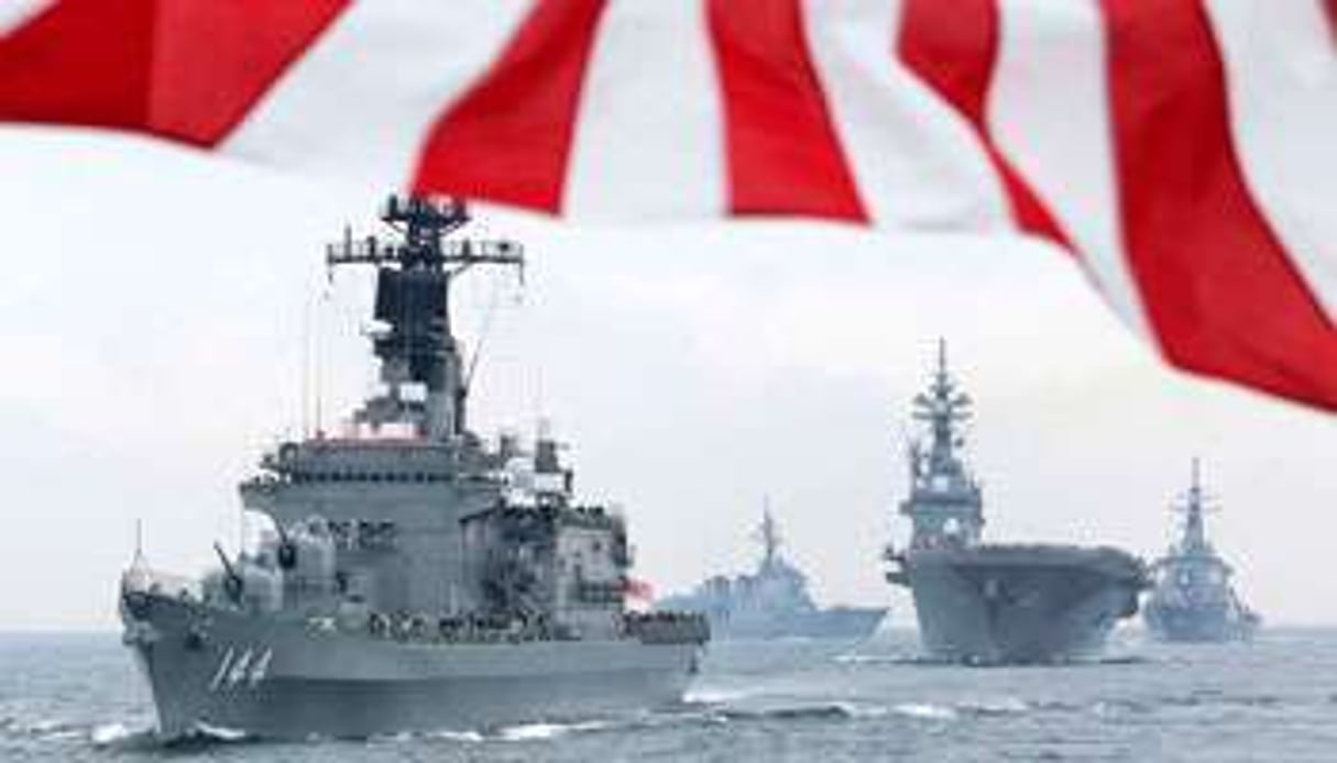 Bâtiments de la force d’autodéfense maritime japonaise en octobre 2012. © Sipa