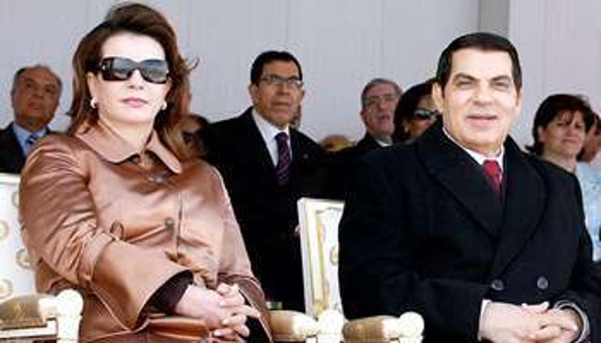 Avant de s’enfuir, le couple Ben Ali aurait réussi à faire disparaître au moins 1,5 tonne d’or. © AFP