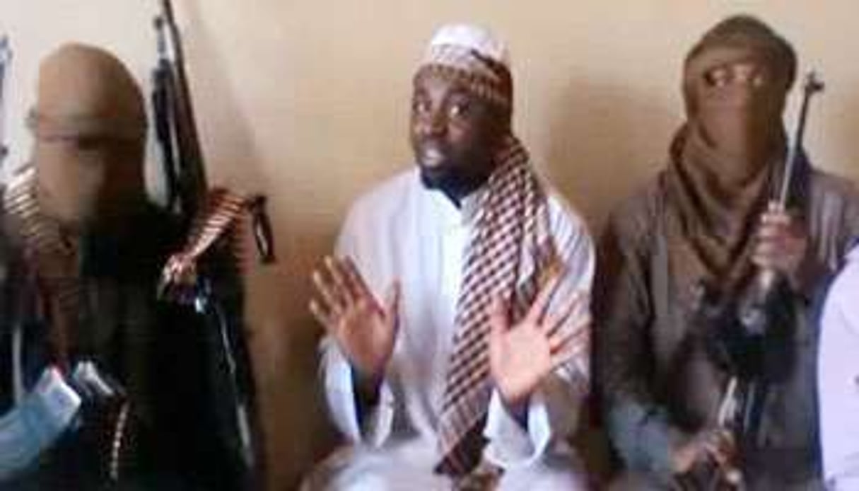 Abubakar Shekau dans une vidéo diffusée en avril 2012. © Capture d’écran YouTube/J.A.